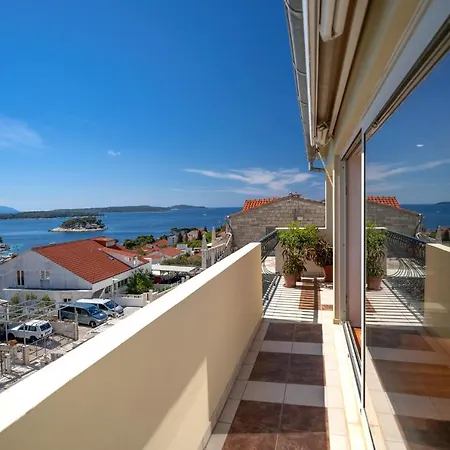 The Swallow'S Nest - Zf Hvar Hvar Town Exterior photo