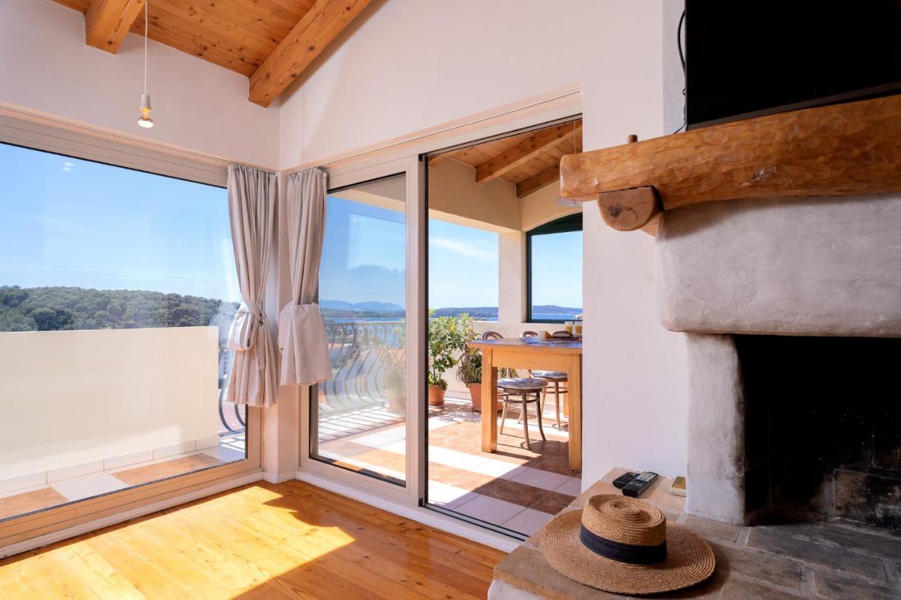 Apartment The Swallow's Nest - Zf Hvar
